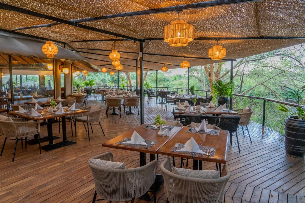 Group Transfer Minivan